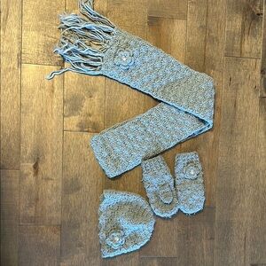 Women’s Cozy Knit Scarf, Hat, and Mittens Set - Blue